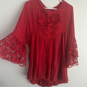 XL/1XL Red lacey crochet bell sleeve top Valentine’s Day shirt